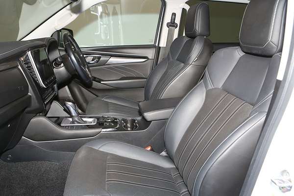 2021 Isuzu MU-X LS-T