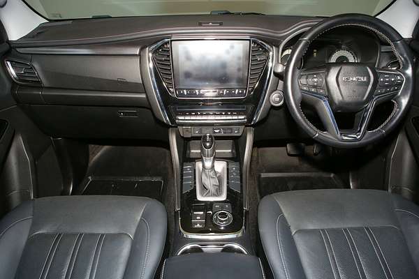 2021 Isuzu MU-X LS-T