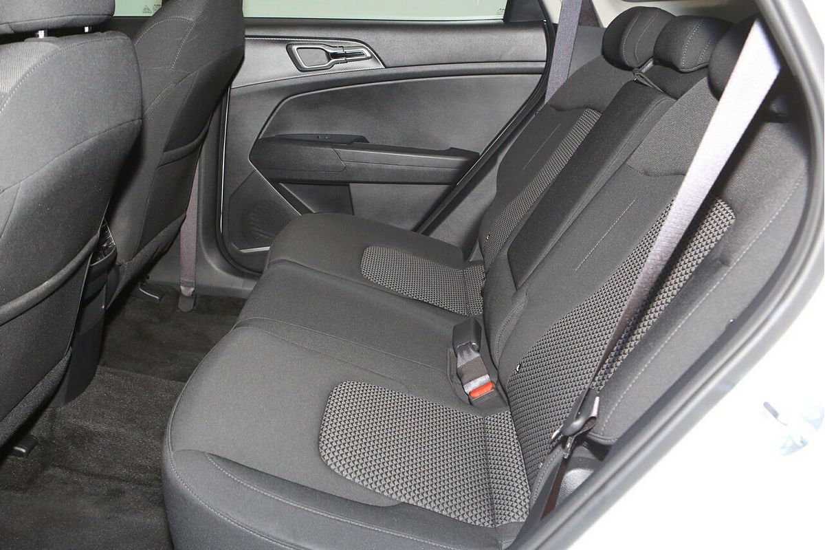 2024 Kia Sportage S NQ5