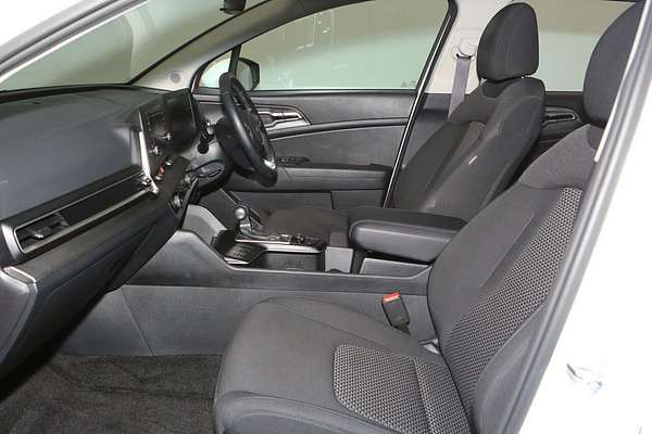 2024 Kia Sportage S NQ5