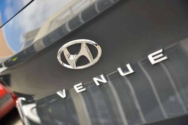 2025 Hyundai Venue Active QX.V5