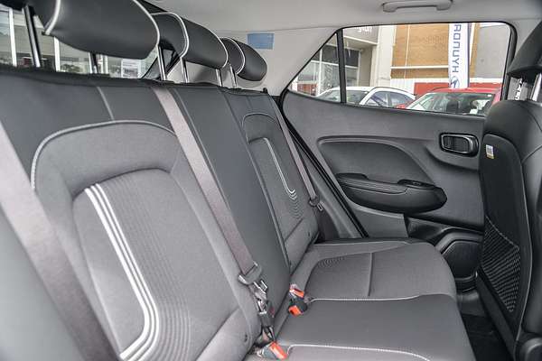 2025 Hyundai Venue Active QX.V5
