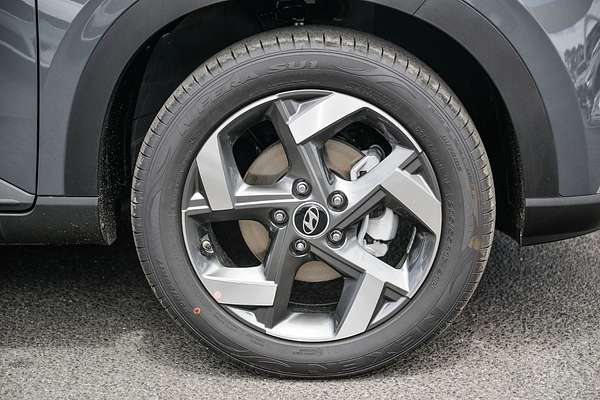 2025 Hyundai Venue Active QX.V5