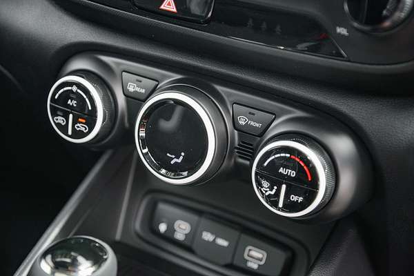 2025 Hyundai Venue Active QX.V5
