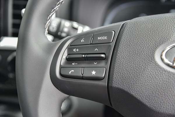 2025 Hyundai Venue Active QX.V5