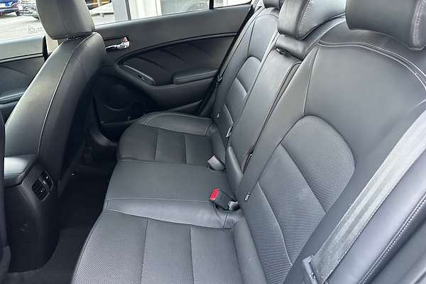 2013 Kia Cerato SLi YD