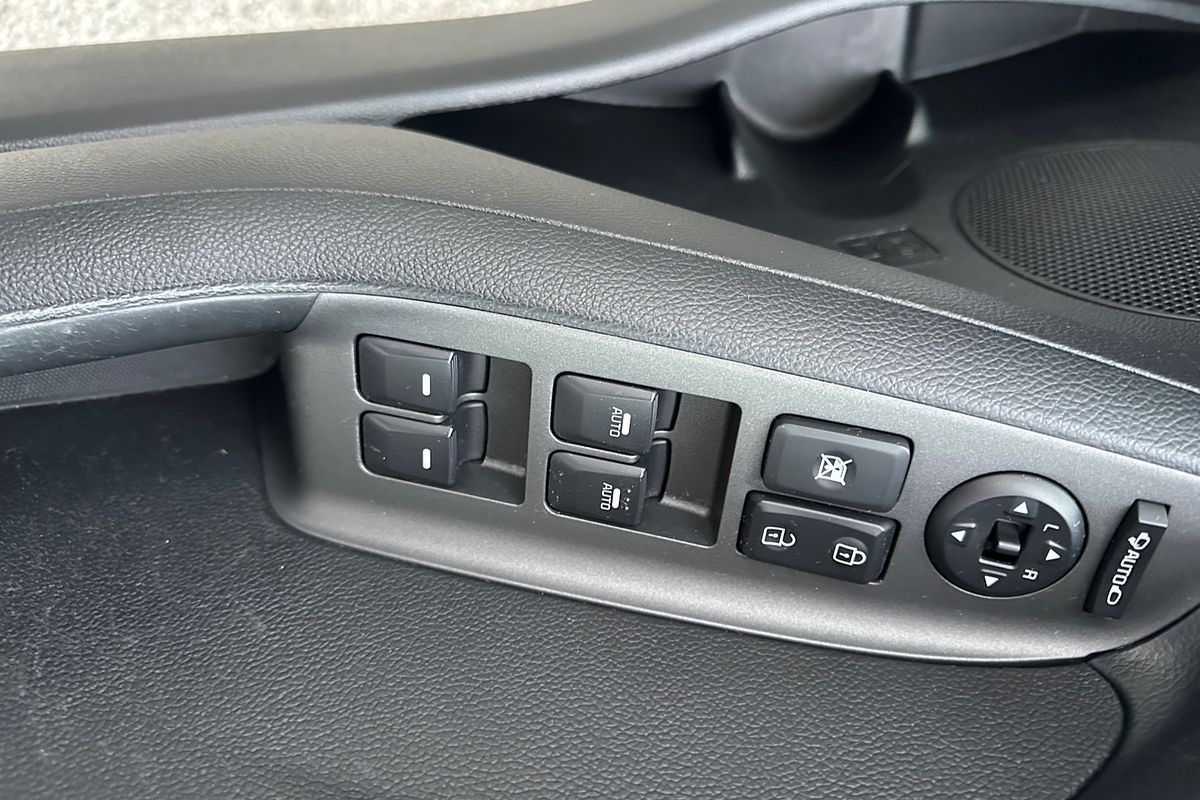 2013 Kia Cerato SLi YD