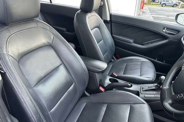 2013 Kia Cerato SLi YD