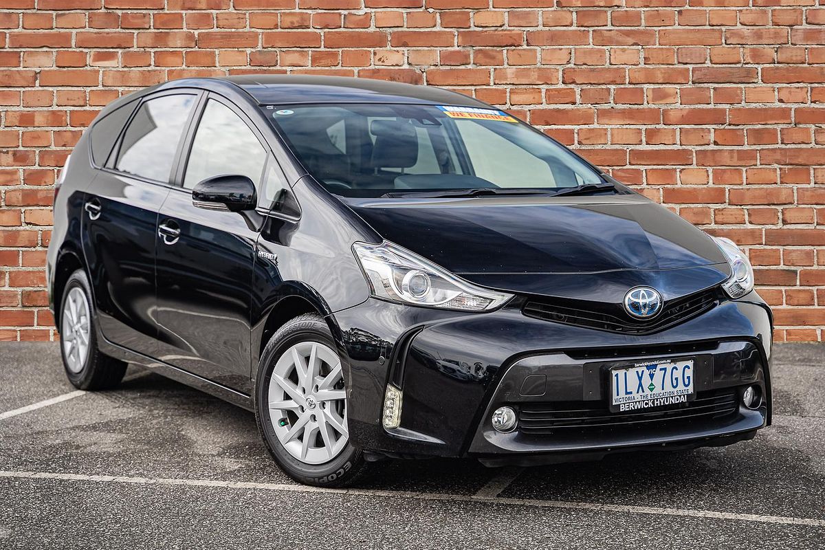 2016 Toyota Prius V i-Tech ZVW40R