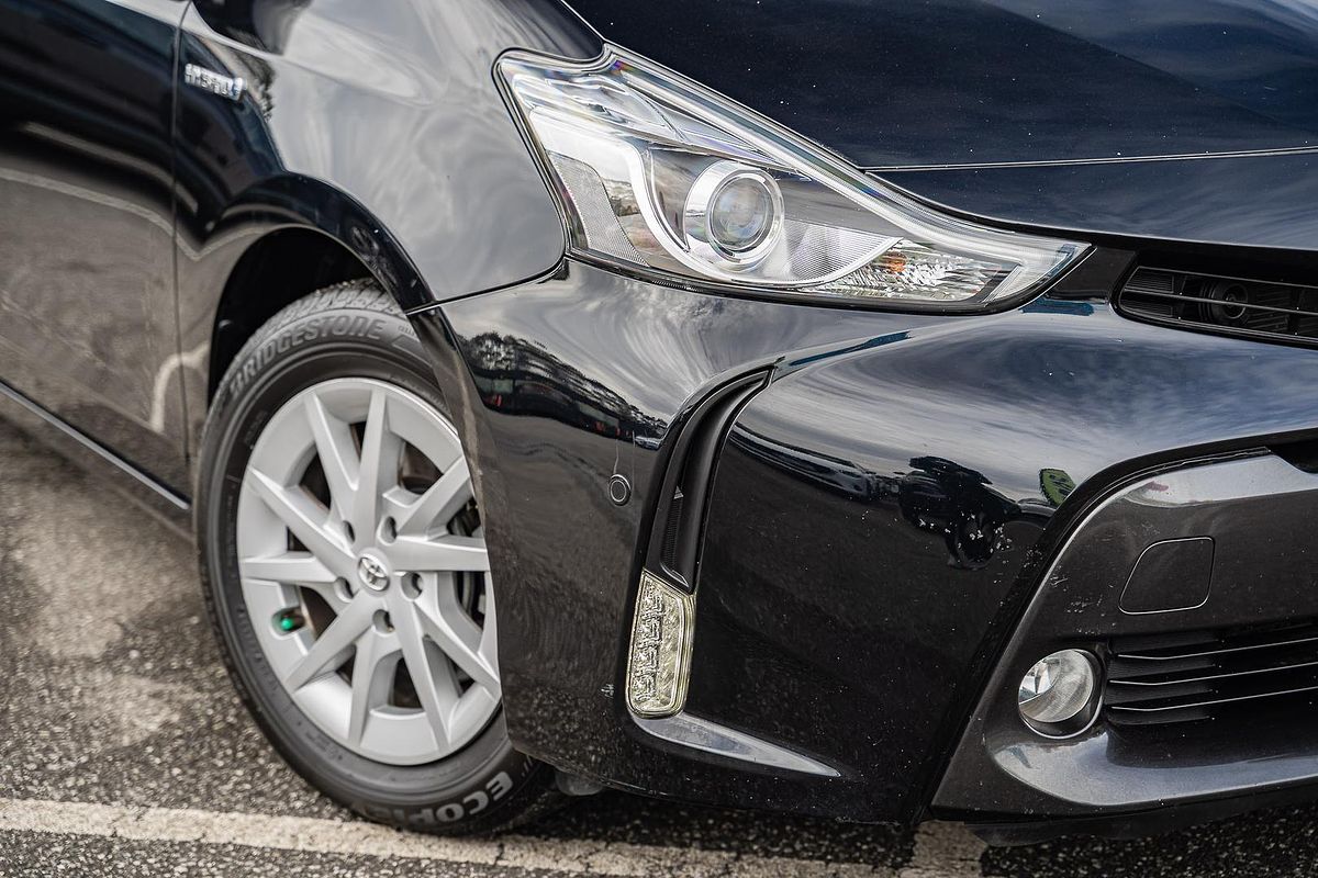 2016 Toyota Prius V i-Tech ZVW40R