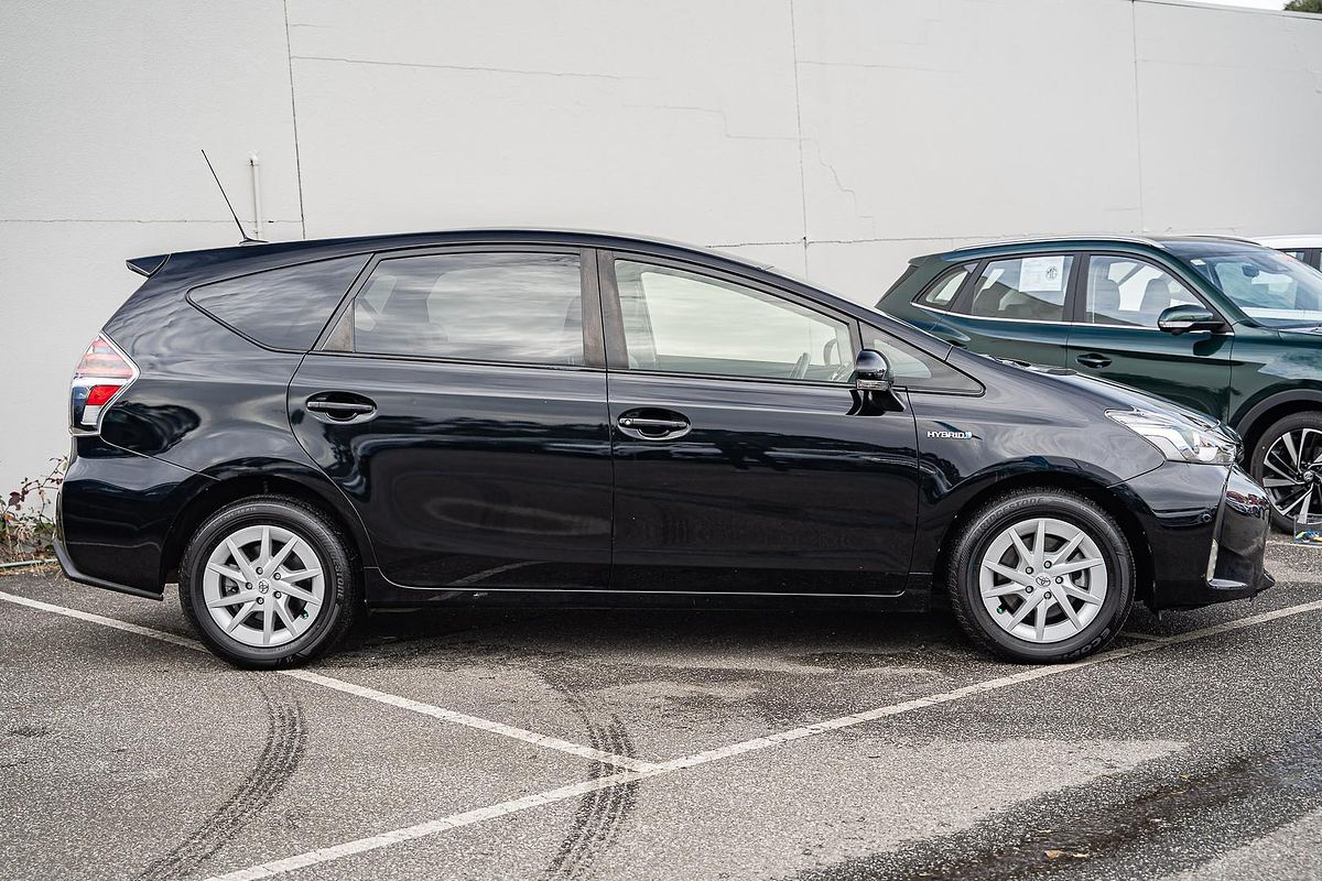 2016 Toyota Prius V i-Tech ZVW40R