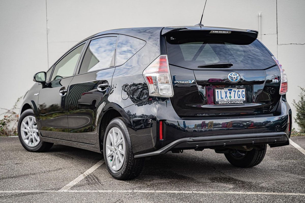 2016 Toyota Prius V i-Tech ZVW40R
