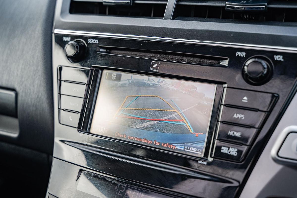 2016 Toyota Prius V i-Tech ZVW40R