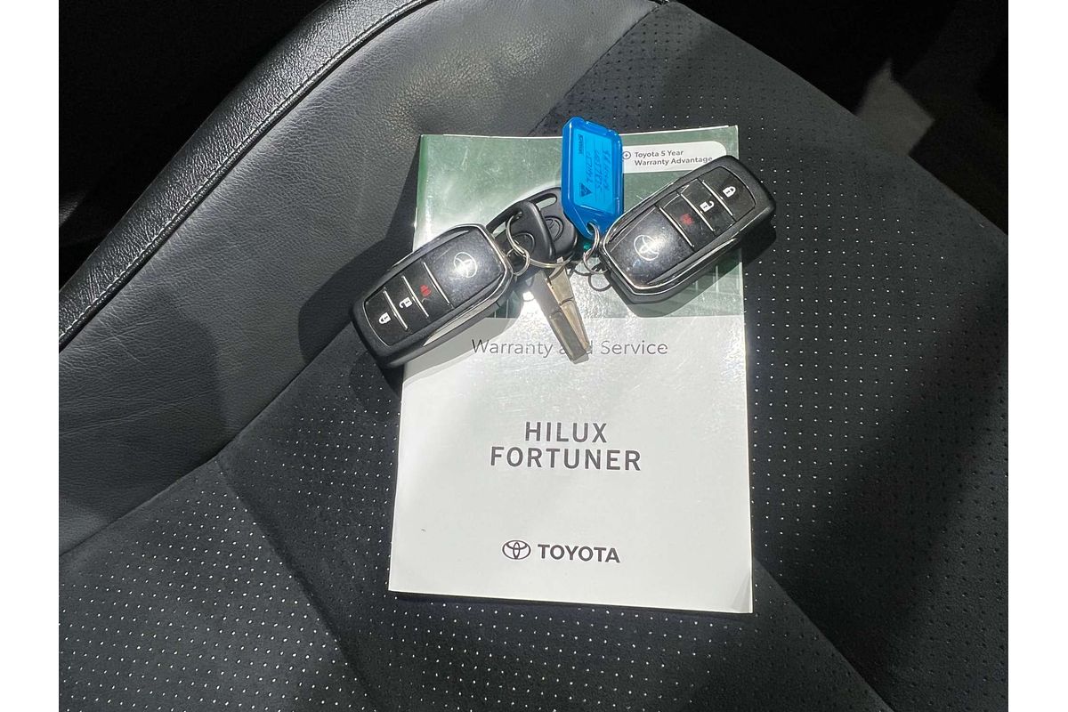 2023 Toyota Hilux Hilux 4x4 GR-S 2.8L T Diesel Automatic Double Cab GUN126R