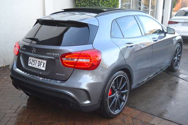 2015 Mercedes-Benz GLA-Class GLA45 AMG X156