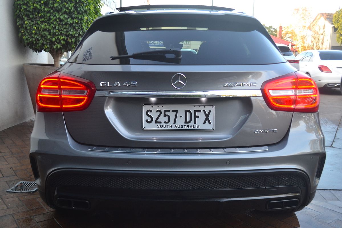 2015 Mercedes-Benz GLA-Class GLA45 AMG X156