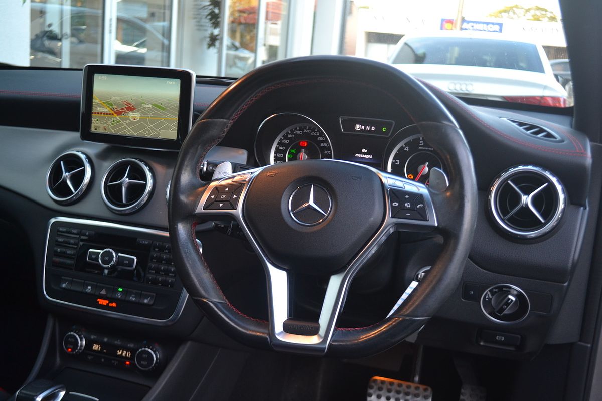 2015 Mercedes-Benz GLA-Class GLA45 AMG X156