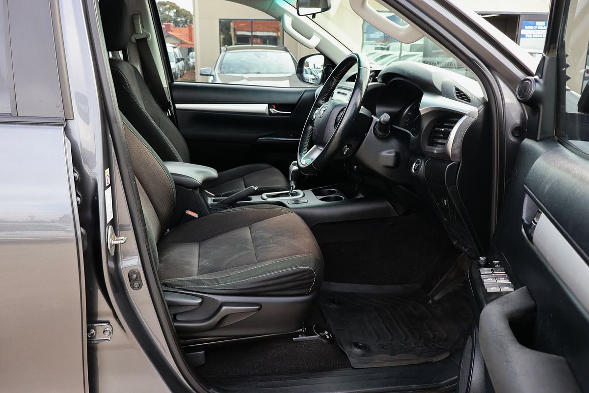 2018 Toyota Hilux SR5 GUN126R 4X4