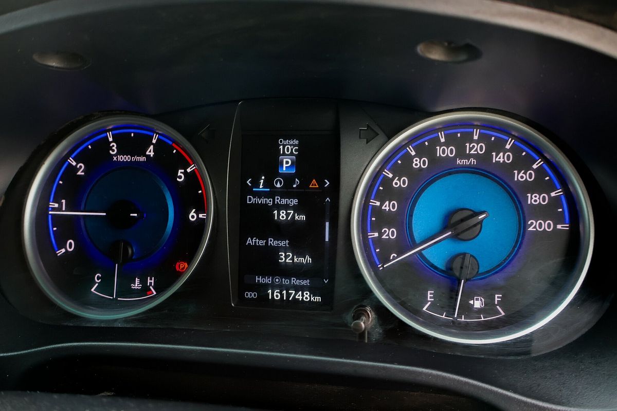 2018 Toyota Hilux SR5 GUN126R 4X4