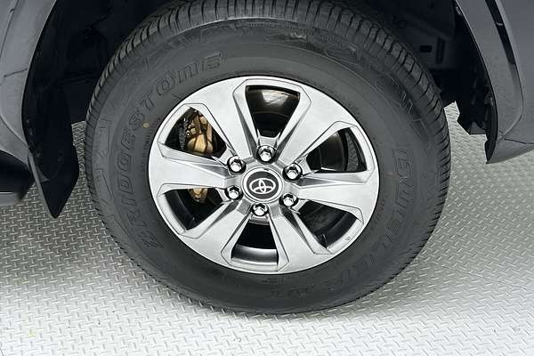 2022 Toyota Landcruiser VX FJA300R
