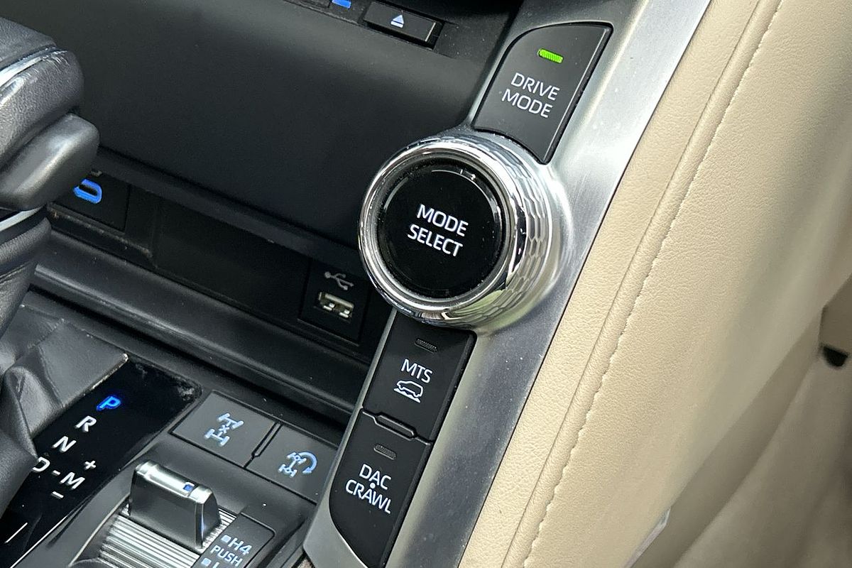 2022 Toyota Landcruiser VX FJA300R