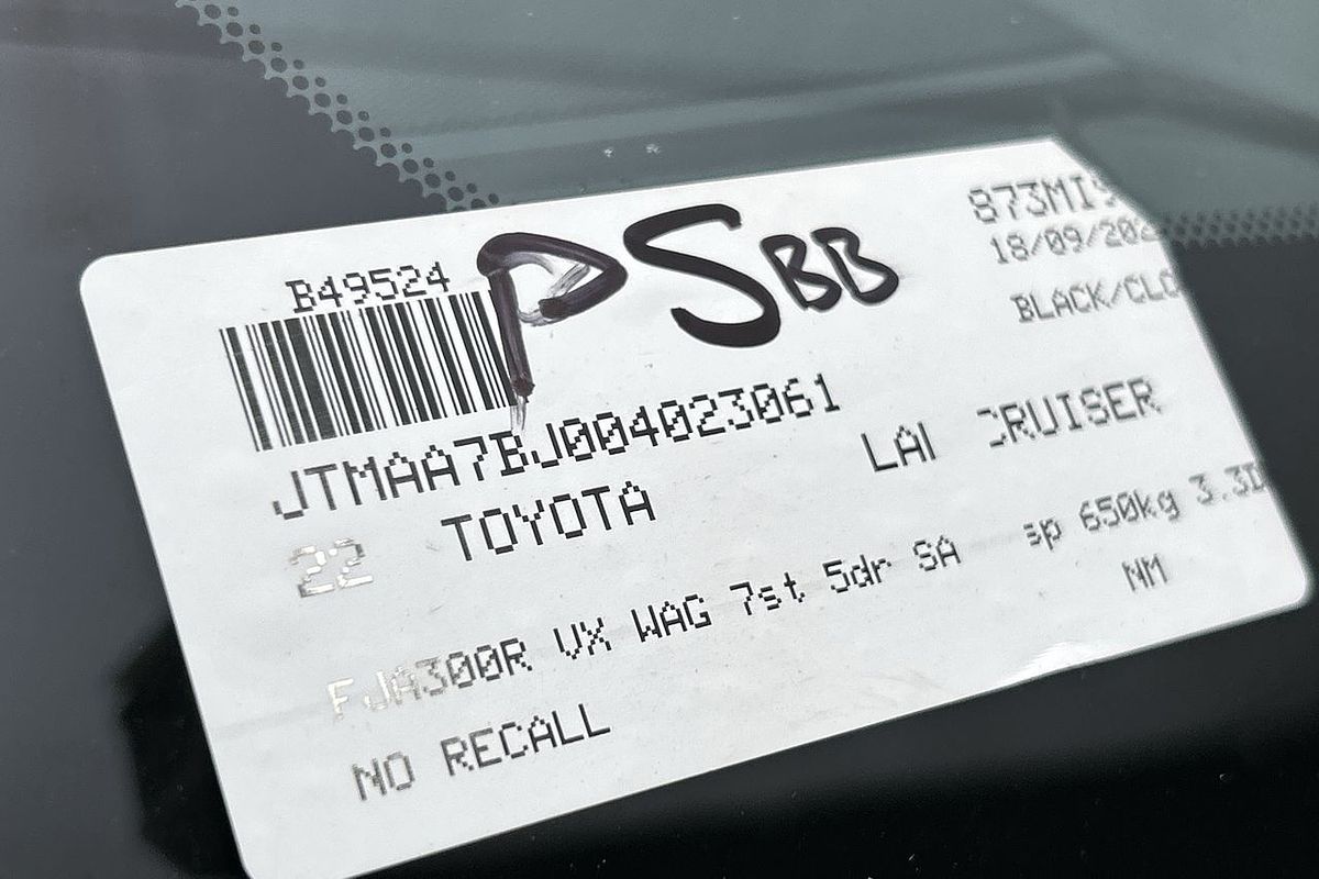 2022 Toyota Landcruiser VX FJA300R