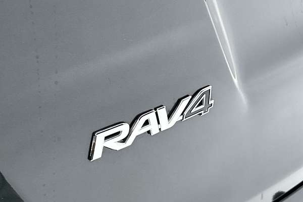 2018 Toyota RAV4 Cruiser ASA44R