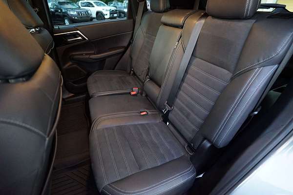 2023 Mitsubishi Outlander Aspire ZM