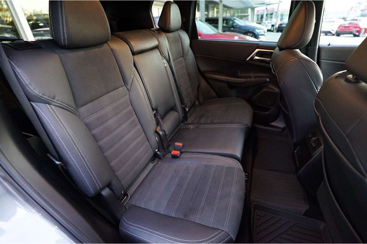 2023 Mitsubishi Outlander Aspire ZM