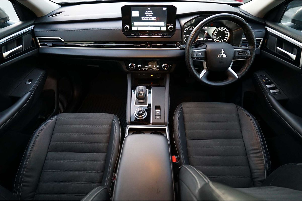 2023 Mitsubishi Outlander Aspire ZM