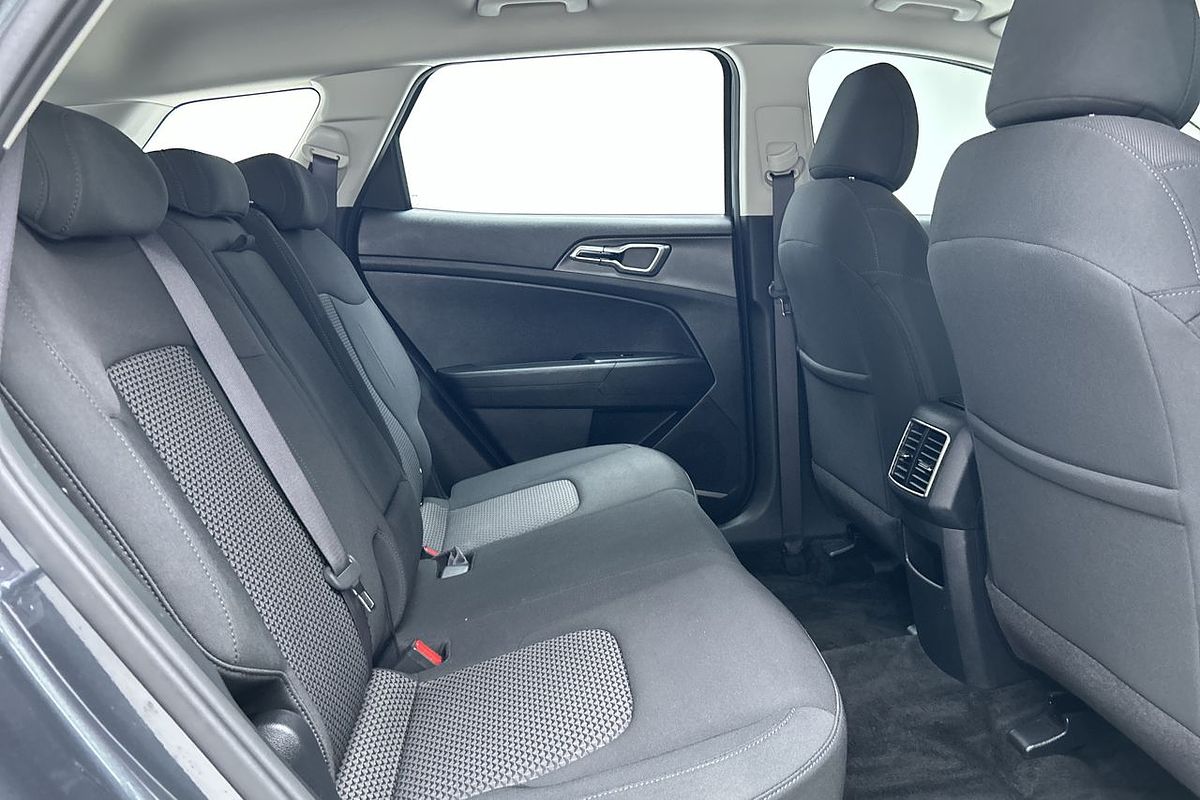 2024 Kia Sportage S NQ5