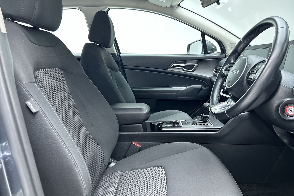 2024 Kia Sportage S NQ5