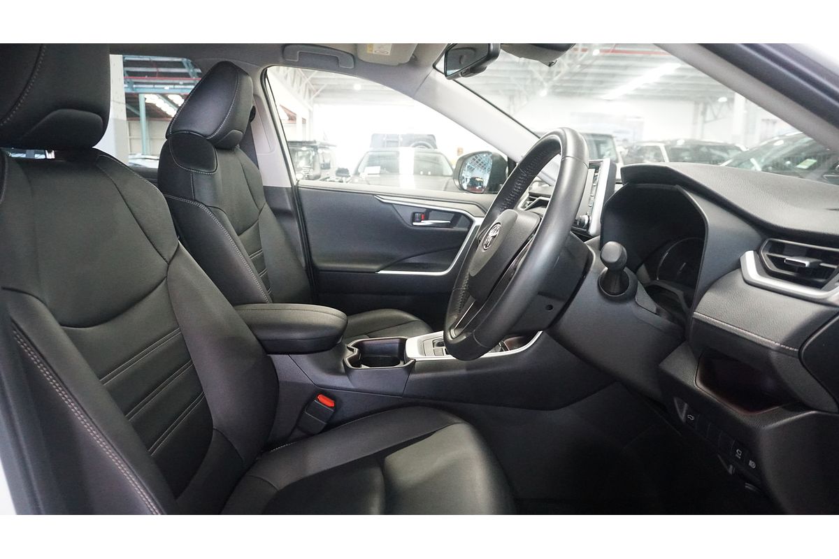 2020 Toyota RAV4 Cruiser AXAH52R