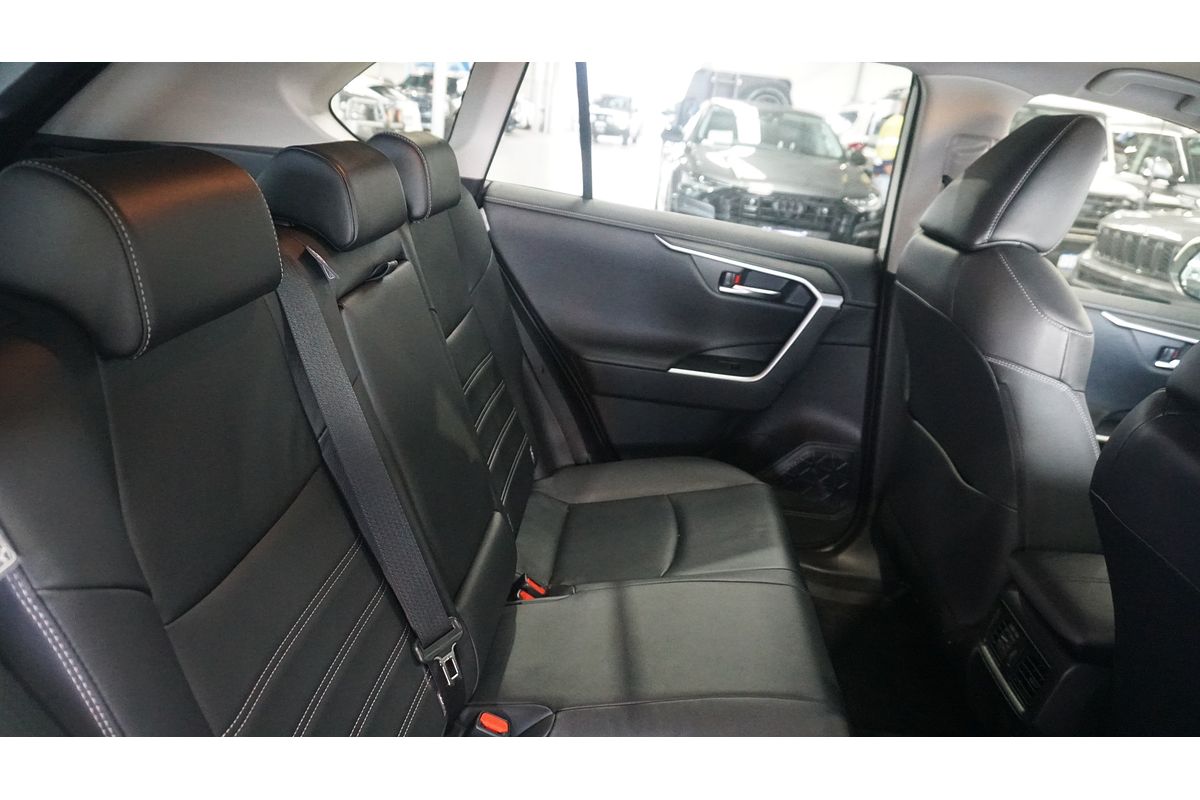 2020 Toyota RAV4 Cruiser AXAH52R
