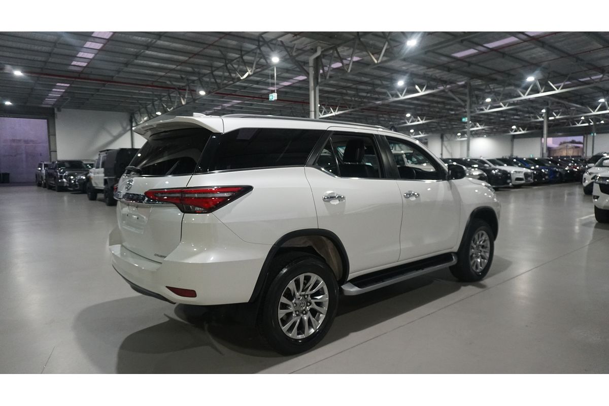2022 Toyota Fortuner Crusade GUN156R