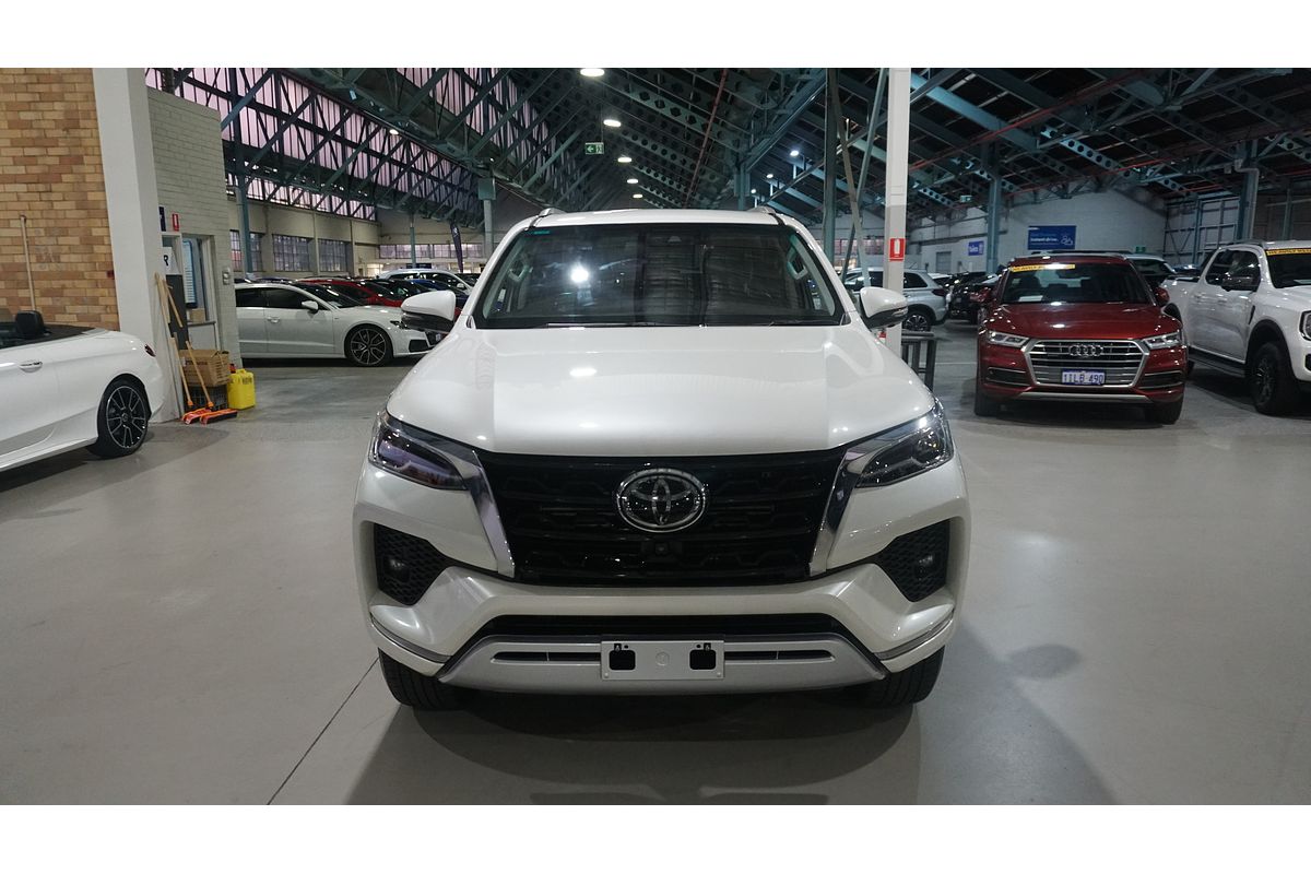 2022 Toyota Fortuner Crusade GUN156R