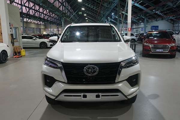 2022 Toyota Fortuner Crusade GUN156R