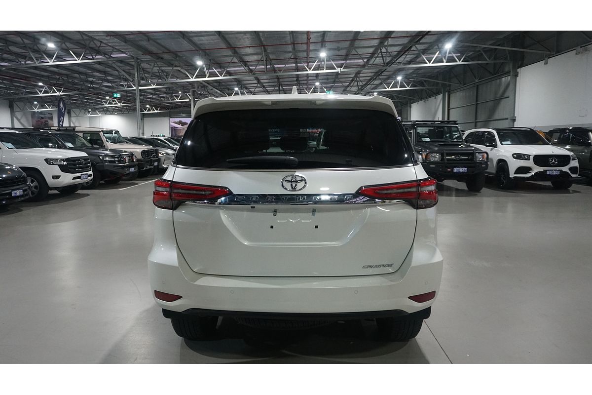 2022 Toyota Fortuner Crusade GUN156R
