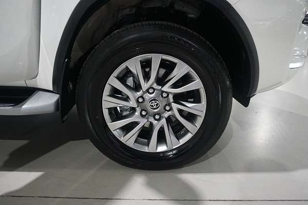 2022 Toyota Fortuner Crusade GUN156R
