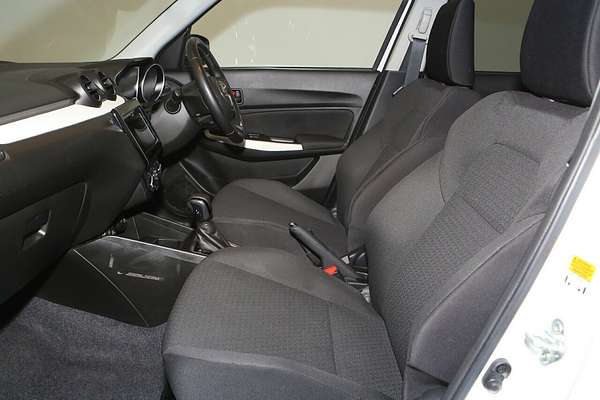 2020 Suzuki Swift GL Navigator AZ