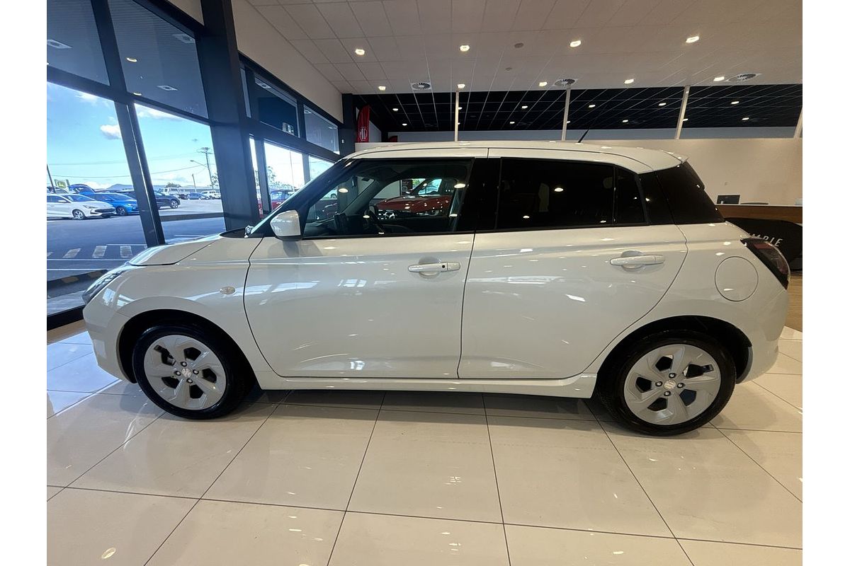 2024 Suzuki Swift Hybrid Plus UZ