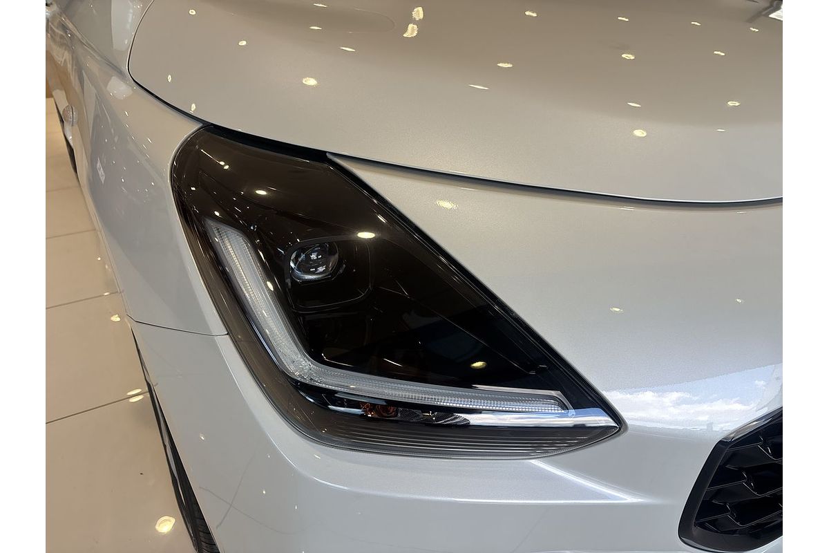 2024 Suzuki Swift Hybrid Plus UZ