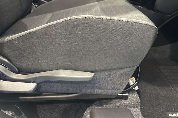 2024 Suzuki Swift Hybrid Plus UZ