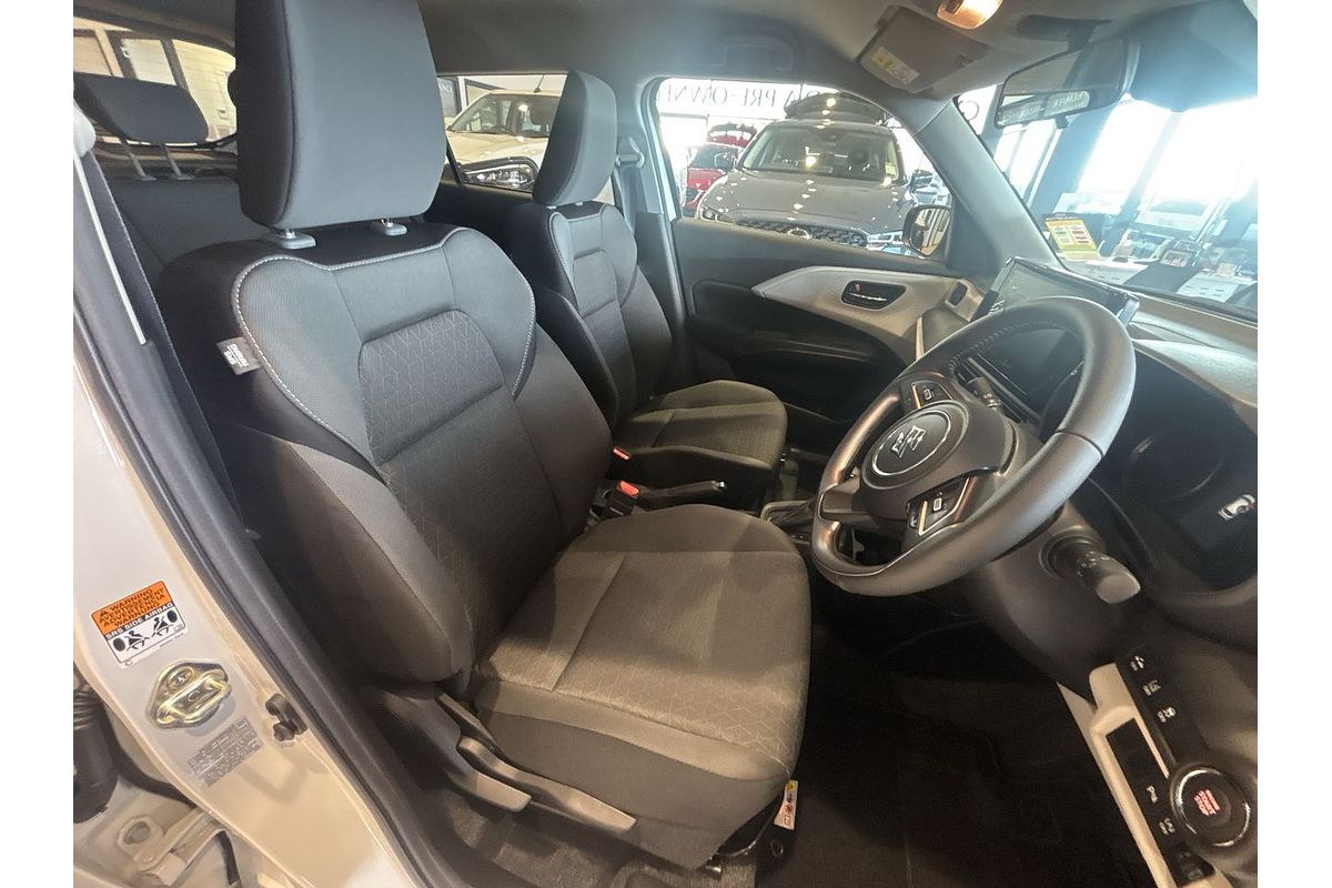 2024 Suzuki Swift Hybrid Plus UZ
