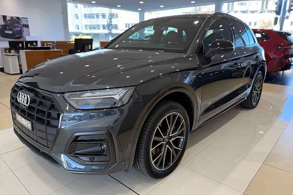 2023 Audi Q5 40 TDI FY