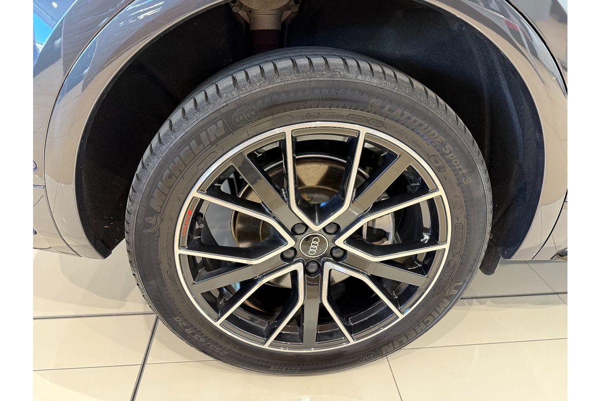 2023 Audi Q5 40 TDI FY