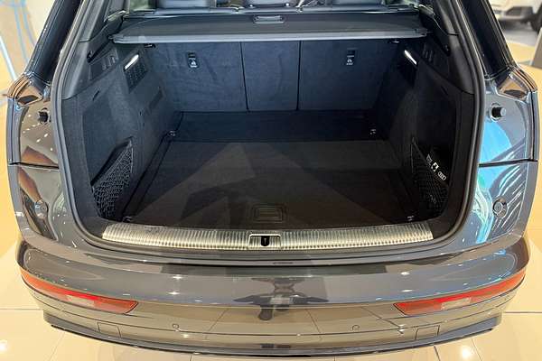 2023 Audi Q5 40 TDI FY
