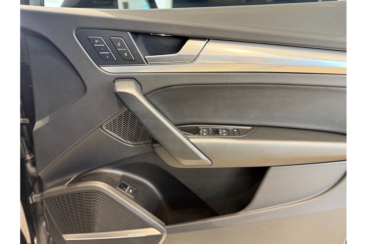 2023 Audi Q5 40 TDI FY