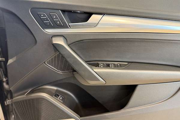 2023 Audi Q5 40 TDI FY