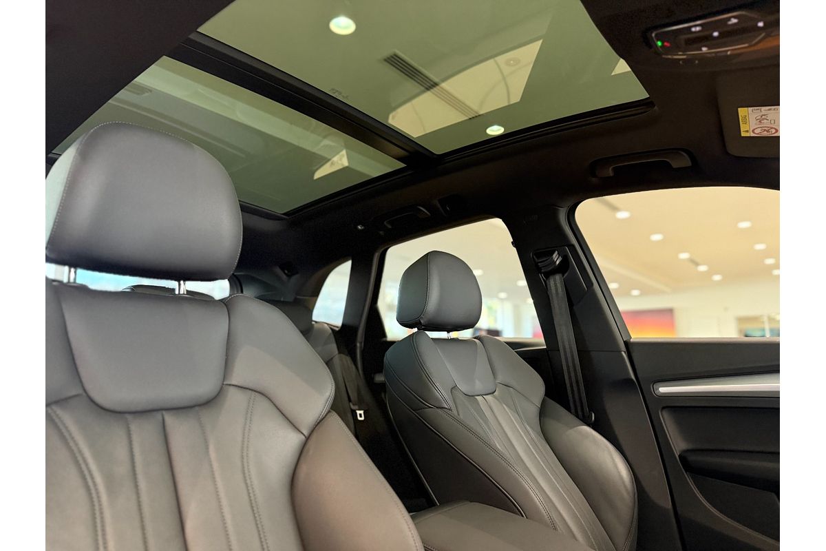 2023 Audi Q5 40 TDI FY